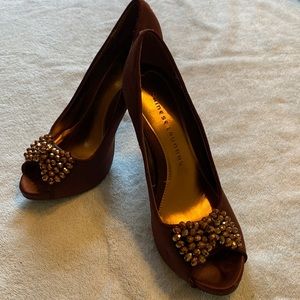 Brown w/beaded Bow, Chinese Laundry, peep toe, platform, sz 71/2, Satin shoes